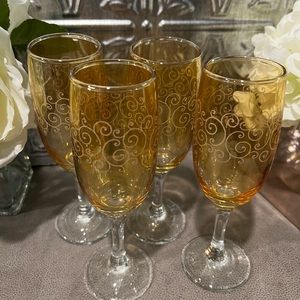 4-count Amber Swirl Stemware